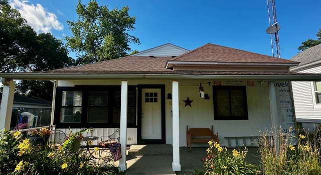 Photo of 415 W Johnson St, Clinton, IL 61727