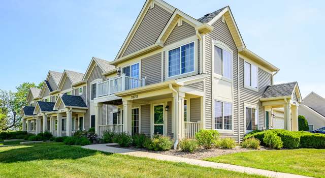 Photo of 39733 Paris Dr Unit 471-4, Beach Park, IL 60083