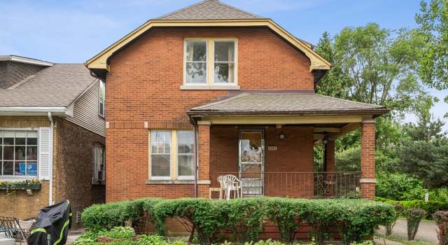 Photo of 2561 W Cullom Ave, Chicago, IL 60618