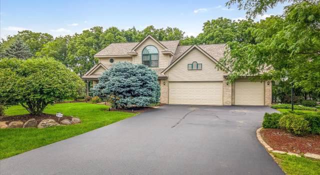 Photo of 10144 Joy Ct, Roscoe, IL 61073