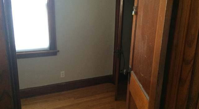 Photo of 9236 S Manistee Ave, Chicago, IL 60617