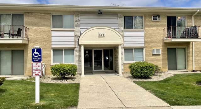 Photo of 550 Chase Dr #9, Clarendon Hills, IL 60514