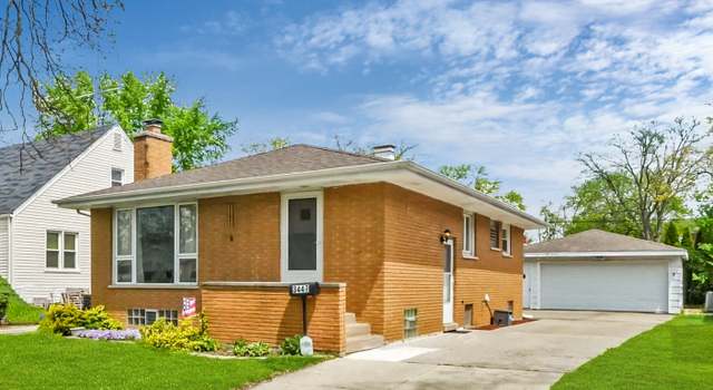 Photo of 3447 Sangamon St, Steger, IL 60475