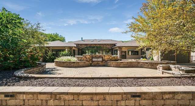 Photo of 401 Lillemor Ln, Oregon, IL 61061