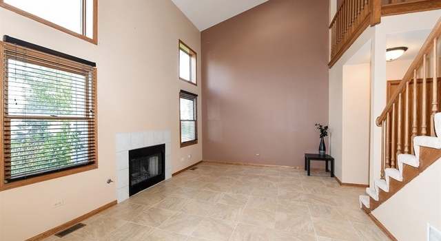 Photo of 9931 Constitution Dr, Orland Park, IL 60462