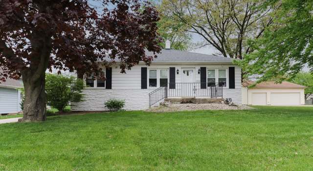 Photo of 704 S Cottage Ave, Normal, IL 61761