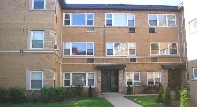 Photo of 6835 N Seeley Ave Unit 3N, Chicago, IL 60645