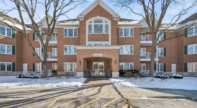 Photo of 2640 Summit Dr #102, Glenview, IL 60025