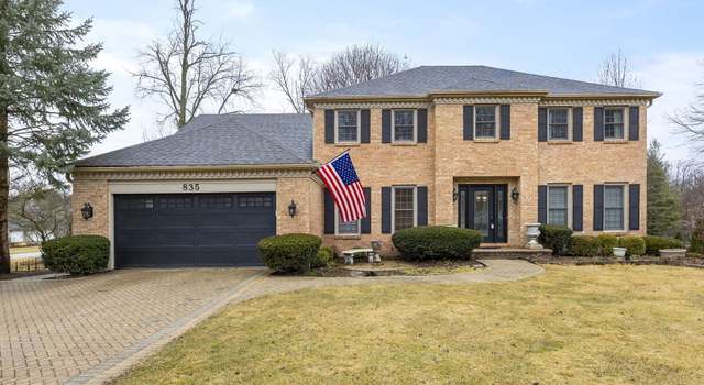 Photo of 835 Woodbine Ct, Naperville, IL 60540