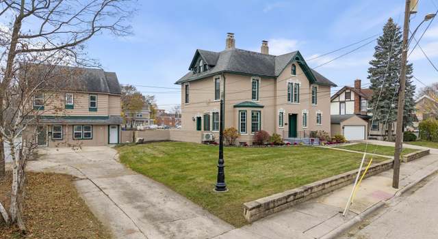 Photo of 206 Franklin Pl, Rockford, IL 61103