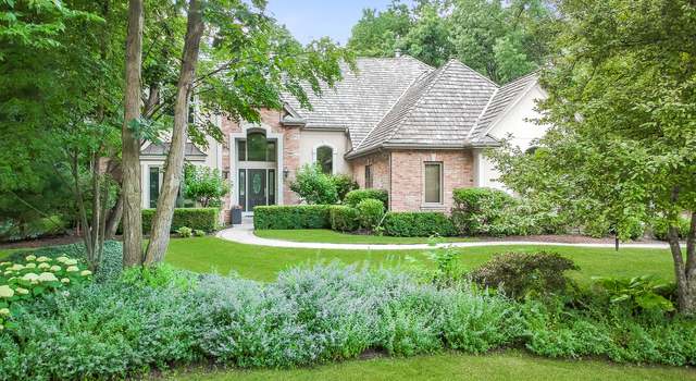 Photo of 1216 Ashbury Ln, Libertyville, IL 60048