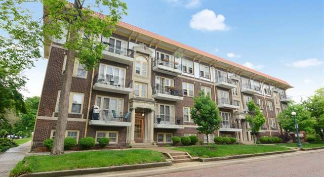 Photo of 410 N Prairie St #15, Champaign, IL 61820