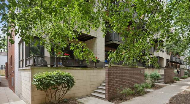 Photo of 2241 W Wabansia Ave #401, Chicago, IL 60647