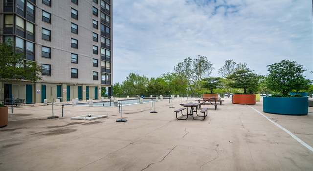 Photo of 5701 N Sheridan Rd Unit 21L, Chicago, IL 60660