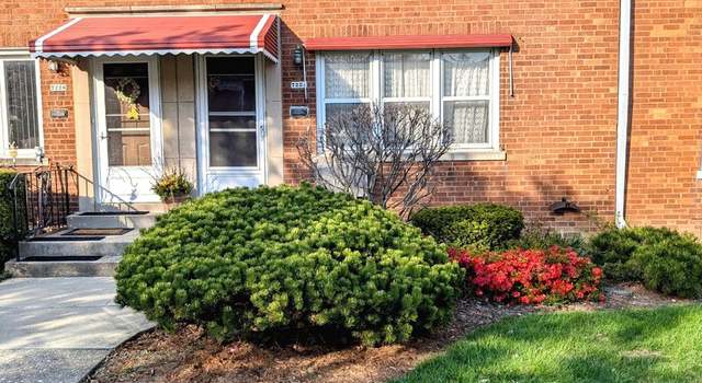 Photo of 7224 W Summerdale Ave, Chicago, IL 60656
