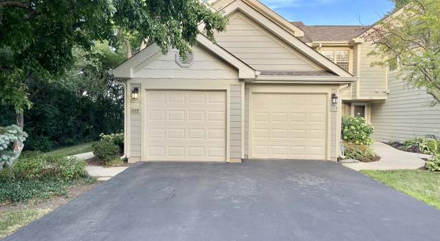 Photo of 889 N Hamilton Ct, Palatine, IL 60067
