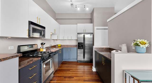 Photo of 4751 N Artesian Ave #207, Chicago, IL 60625