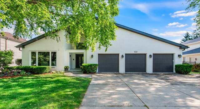 Photo of 3713 Vantage Ln, Glenview, IL 60026