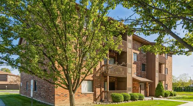 Photo of 15805 Peggy Ln #5, Oak Forest, IL 60452