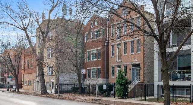 Photo of 2906 N Damen Ave #1, Chicago, IL 60618