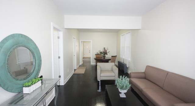 Photo of 5037 S Wood St, Chicago, IL 60609