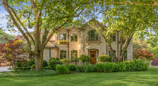 Photo of 1575 Hickory Ln, Winnetka, IL 60093