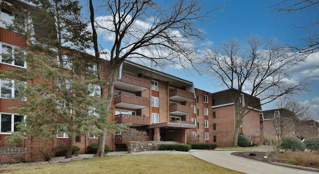 Photo of 121 S Spruce Ave #207, Wood Dale, IL 60191