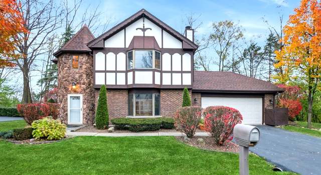 Photo of 11739 S Black Forest Ln, Palos Park, IL 60464