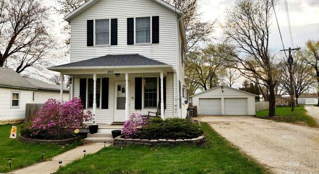 Photo of 200 W 6th St, Prophetstown, IL 61277