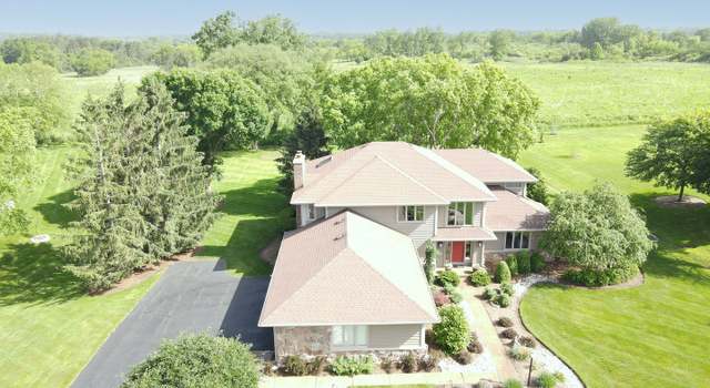 Photo of 1224 Barclay Cir, Inverness, IL 60010
