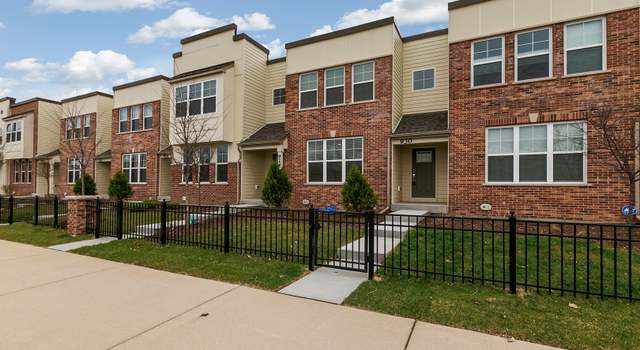 Photo of 930 Station Blvd #806, Aurora, IL 60504