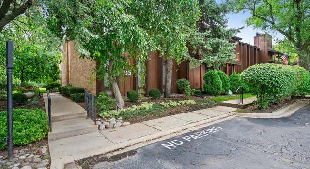 Photo of 1S095 Spring Rd Unit 2B, Oakbrook Terrace, IL 60181