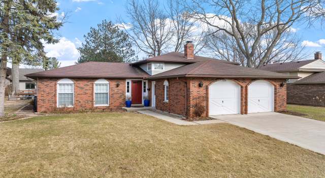 Photo of 638 Nordic Ct, Libertyville, IL 60048