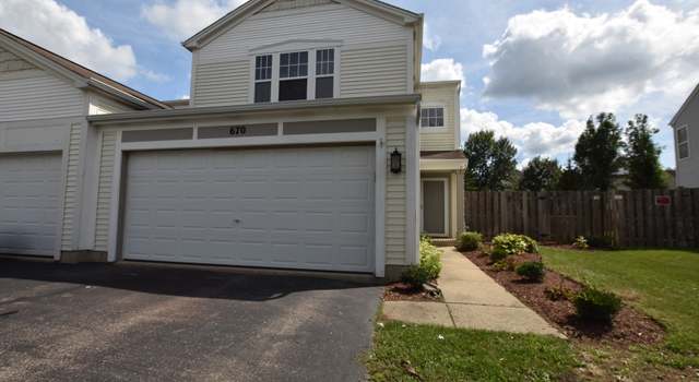 Photo of 670 Wedgewood Cir, Lake In The Hills, IL 60156