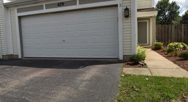 Photo of 670 Wedgewood Cir, Lake In The Hills, IL 60156