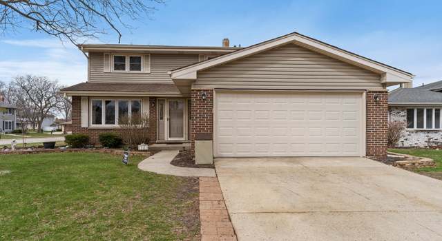 Photo of 315 Canyon Trl, Carol Stream, IL 60188