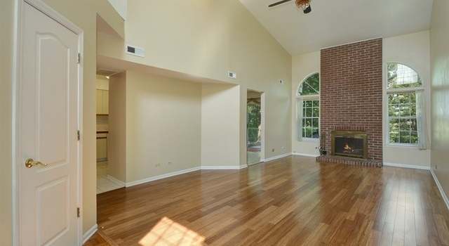 Photo of 1434 W Orchard Pl, Arlington Heights, IL 60005