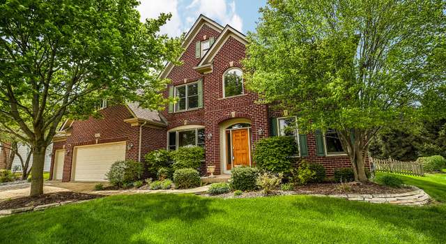 Photo of 2081 Brookwood Ct, South Elgin, IL 60177