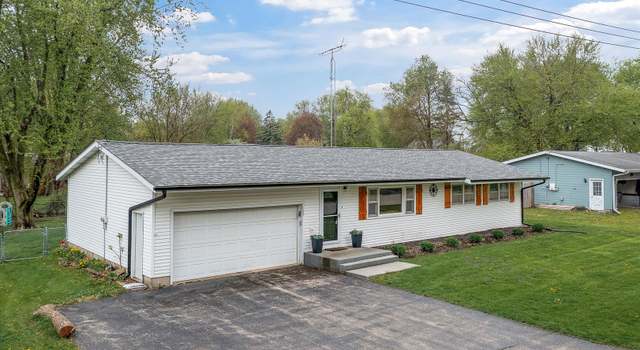 Photo of 145 W Eisenhower St, Waterman, IL 60556