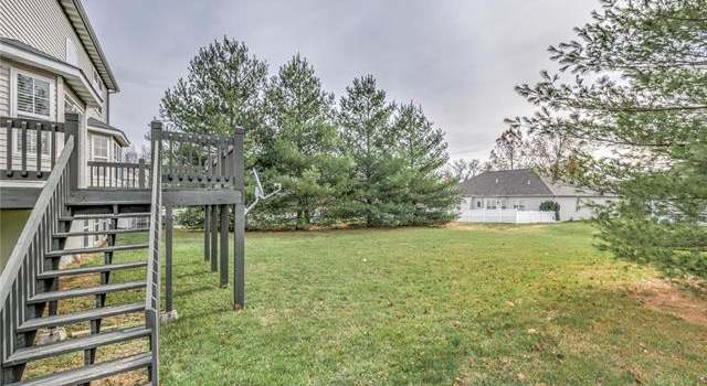 Photo of 1041 Flora Lake Ct, Shiloh, IL 62221