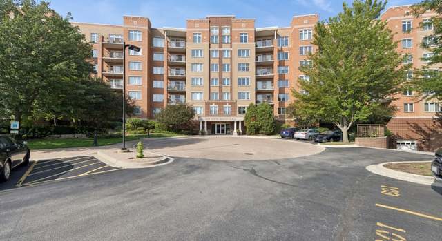 Photo of 1 N Beacon Pl #606, La Grange, IL 60525
