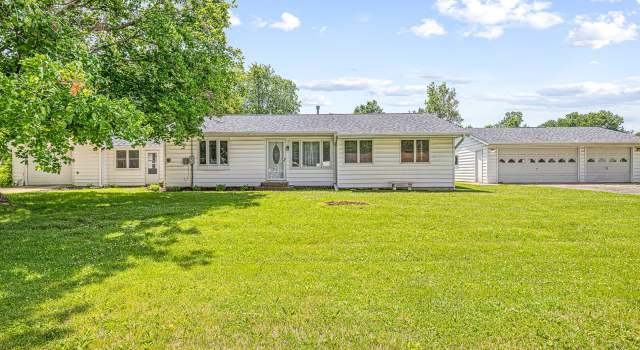 Photo of 329 E 8th St, Pecatonica, IL 61063