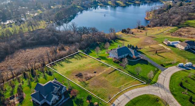 Photo of 26396 Pennway Cir, Wauconda, IL 60084