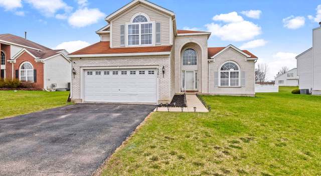 Photo of 6201 Pond View Dr, Matteson, IL 60443