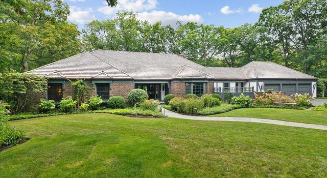 Photo of 1213 Turicum Rd, Lake Forest, IL 60045