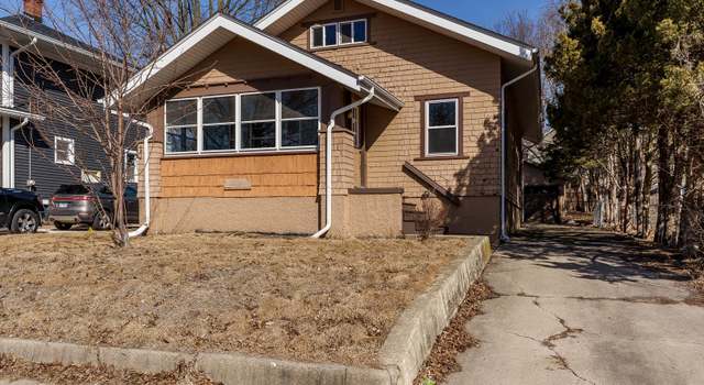 Photo of 2004 Hutchins Ave, Rockford, IL 61104
