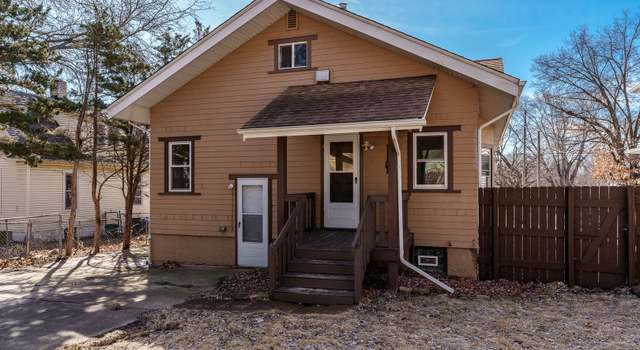 Photo of 2004 Hutchins Ave, Rockford, IL 61104
