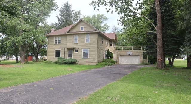 Photo of 331 Liberty St, Walnut, IL 61376