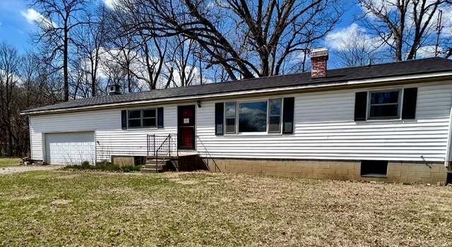 Photo of 104 Taylor Ct, Catlin, IL 61817