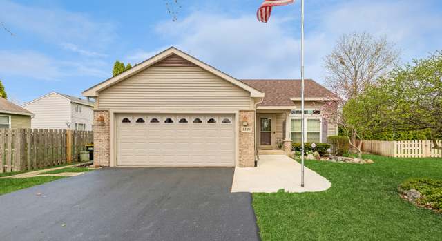 Photo of 1196 Starwood Pass, Lake In The Hills, IL 60156